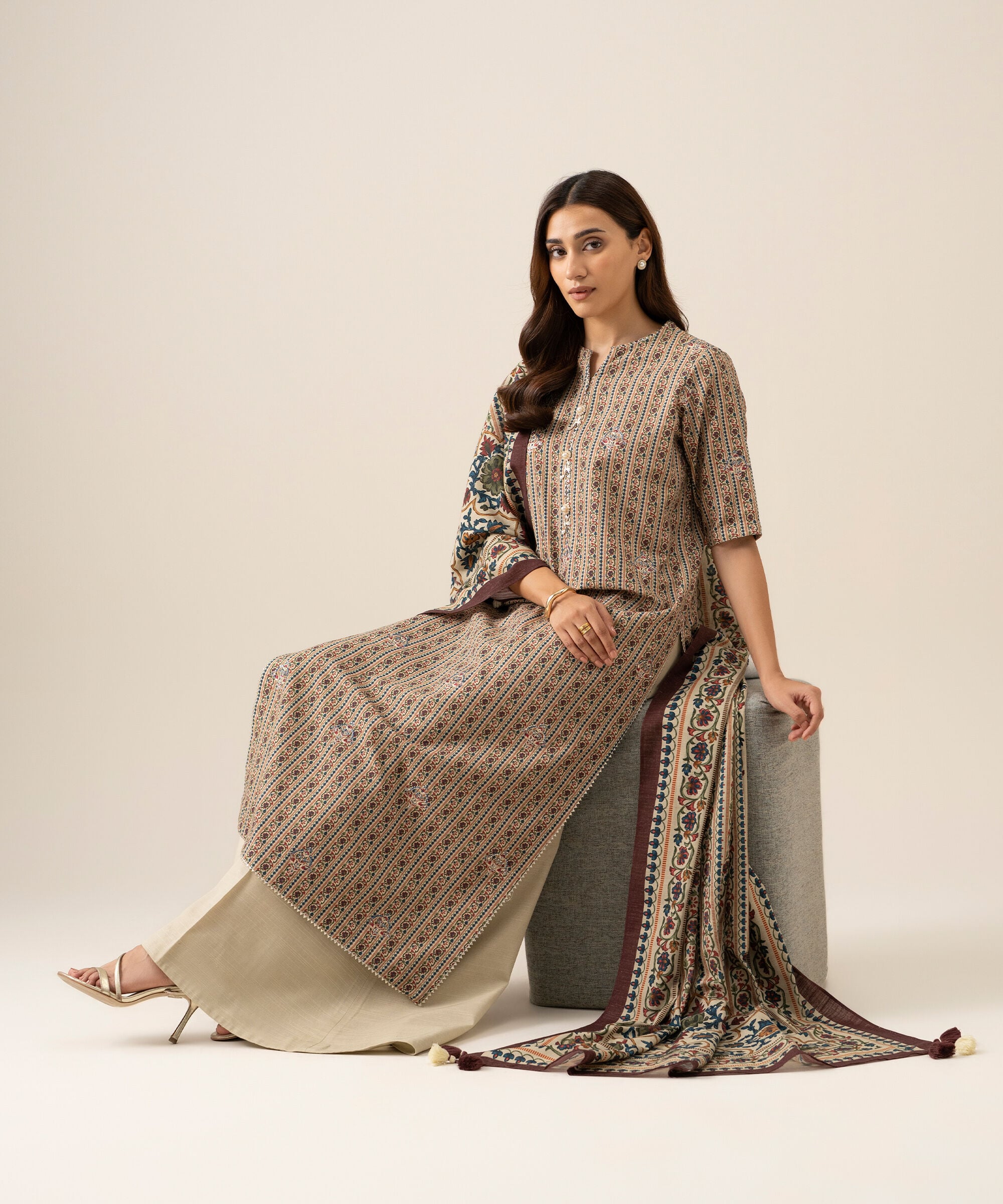 U3pesg26v937_2 Sapphire Unstitched Fall Winter 26 3 Piece - Embroidered Light Khaddar Suit | U3PESG26V937