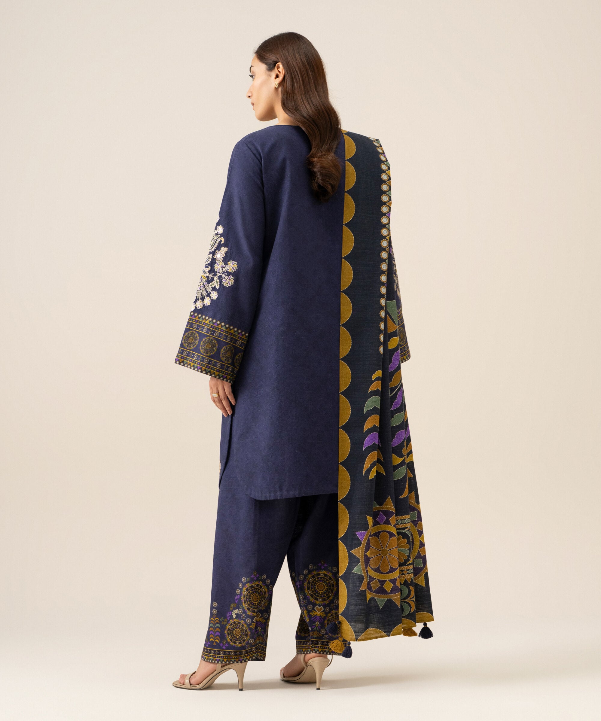 U3pesg26v947_4 Sapphire Unstitched Fall Winter 26 3 Piece - Embroidered Light Khaddar Suit | U3PESG26V947– U3PESG26V947 4