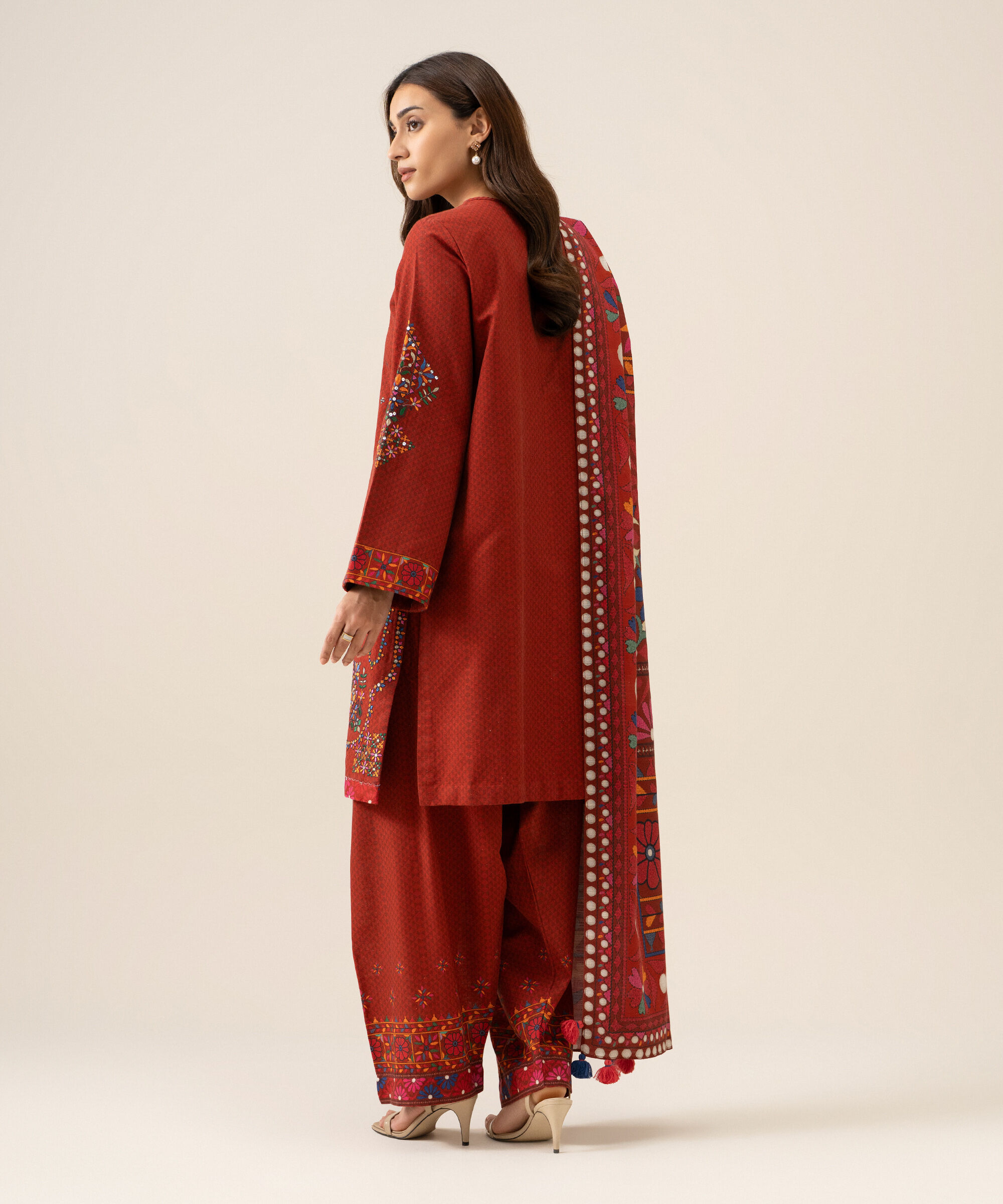 U3pesg26v948_4 Sapphire Unstitched Fall Winter 26 3 Piece - Embroidered Light Khaddar Suit | U3PESG26V948– U3PESG26V948 4