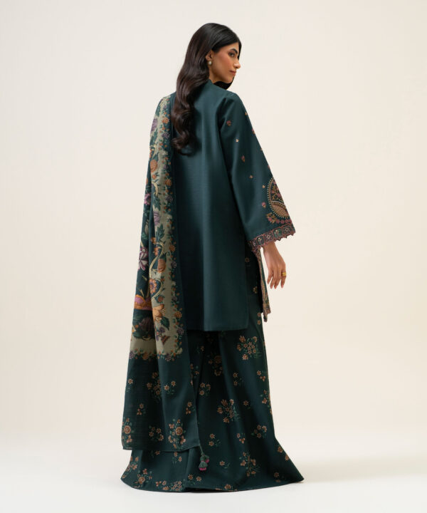 U3pesg26v958_4 Sapphire Unstitched Fall Winter 26 3 PIECE - EMBROIDERED LIGHT KHADDAR SUIT | U3PESG26V958– U3PESG26V958 4
