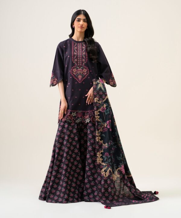 U3PESG26V959_3 Sapphire Unstitched Fall Winter 26 3 PIECE - EMBROIDERED LIGHT KHADDAR SUIT | U3PESG26V959– U3PESG26V959 3
