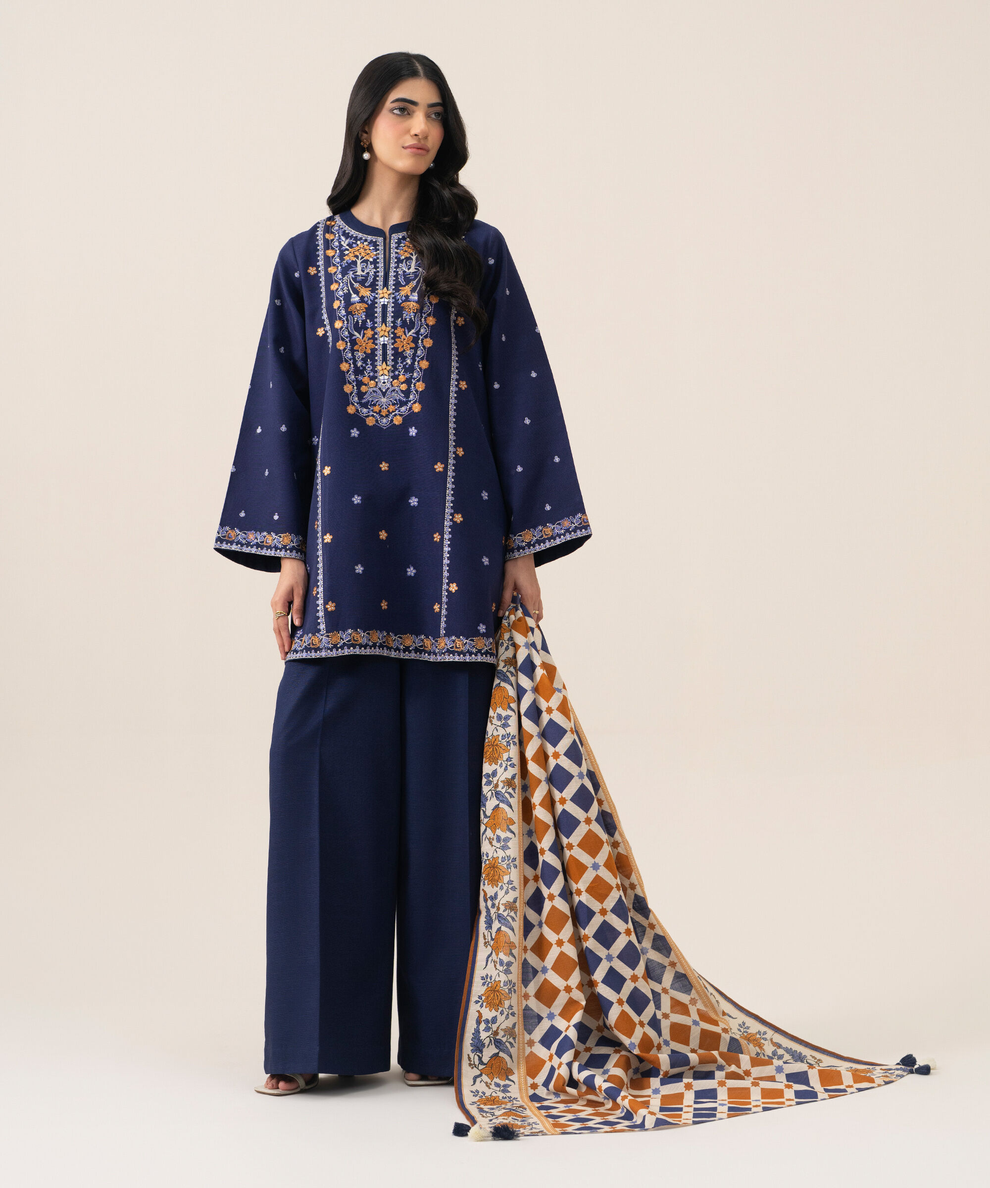 U3pesgs26v99_2 Sapphire Unstitched Fall Winter 26 3 Piece - Embroidered Khaddar Suit | U3PESGS26V99