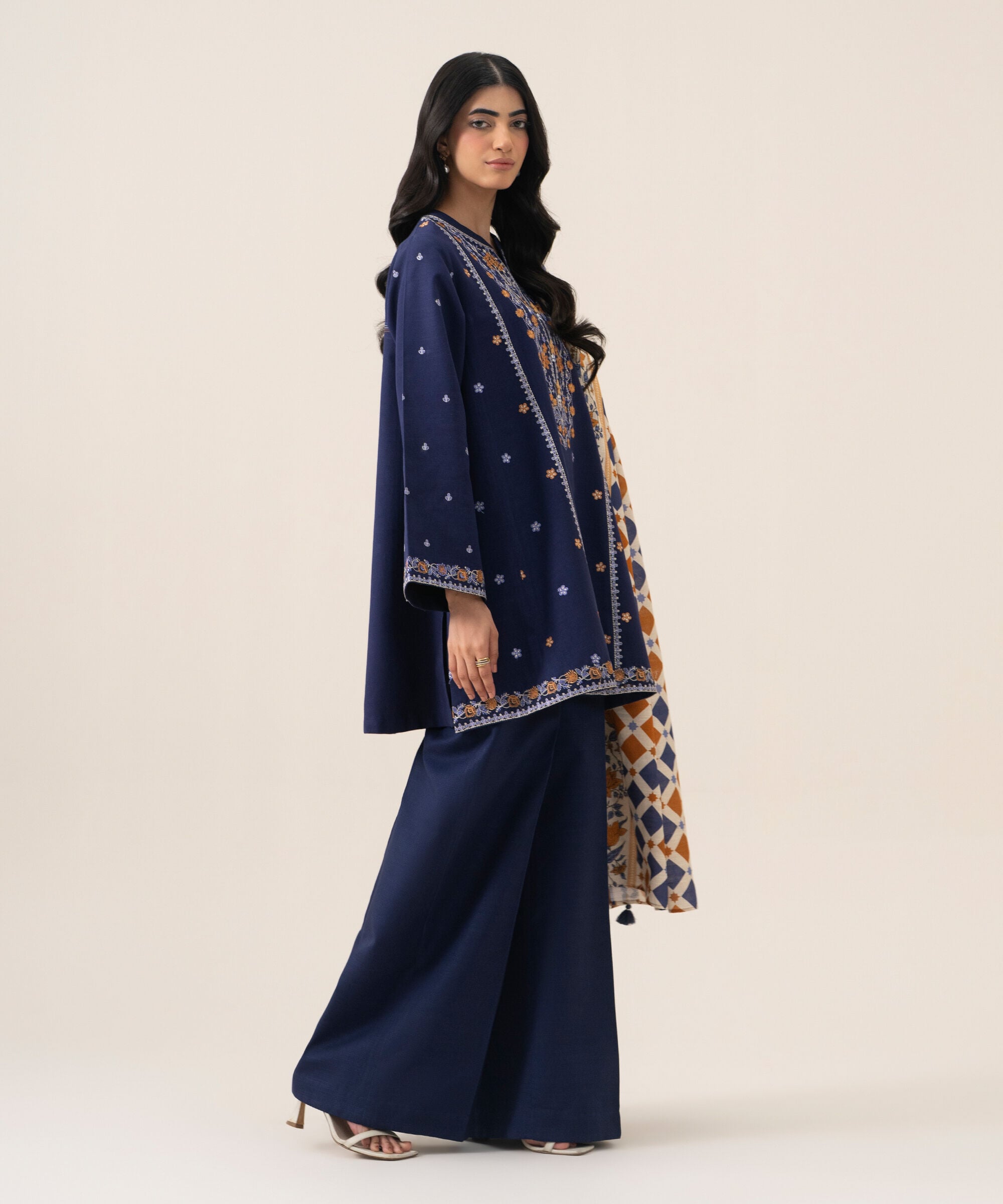U3pesgs26v99_3 Sapphire Unstitched Fall Winter 26 3 Piece - Embroidered Khaddar Suit | U3PESGS26V99– U3PESGS26V99 3