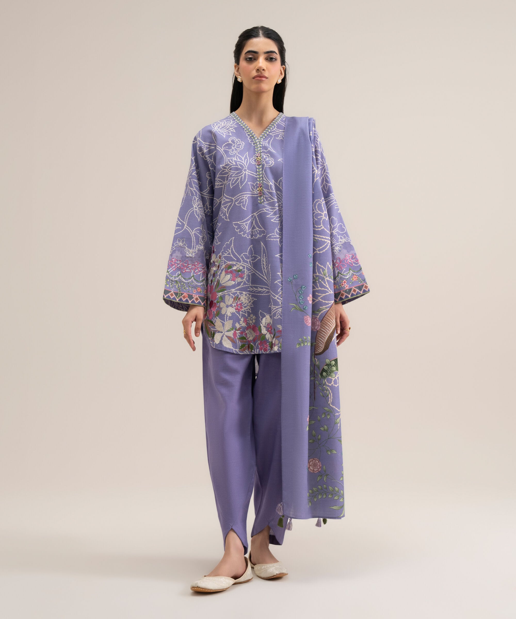 U3pest26v918_2 Sapphire Unstitched Fall Winter 26 3 Piece - Embroidered Khaddar Suit | U3PEST26V918