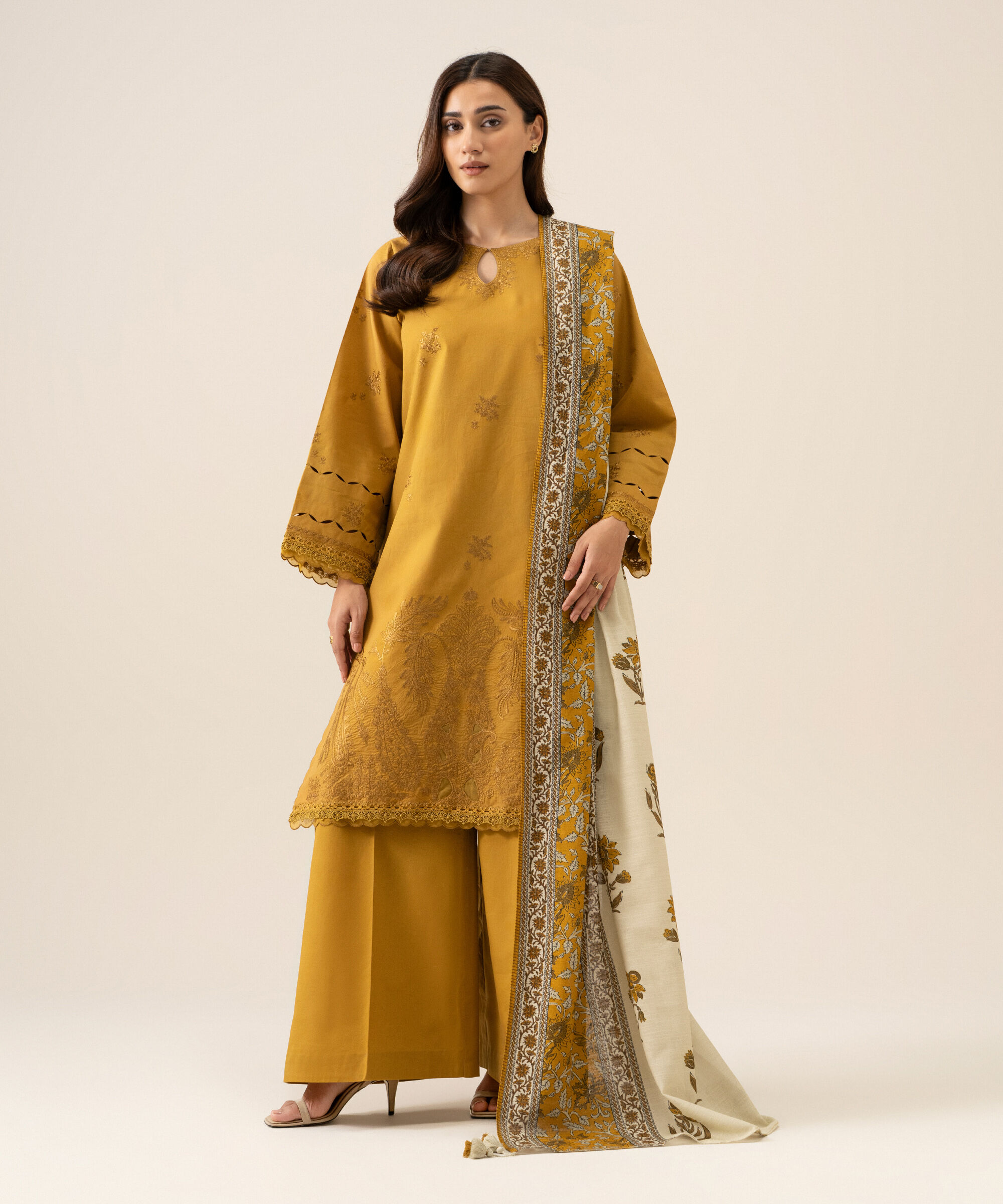 U3pests26v97_2 Sapphire Unstitched Fall Winter 26 3 Piece - Embroidered Khaddar Suit | U3PESTS26V97
