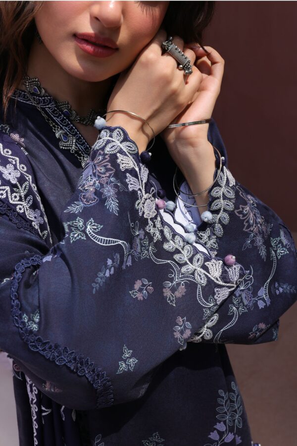 Untitled-1_0000_7i0a2482 Cross Stitch Winter Unstitched 26 IRIS BREEZE-3PC MARINA PRINTED SUIT– Untitled-1 0000 7I0A2482