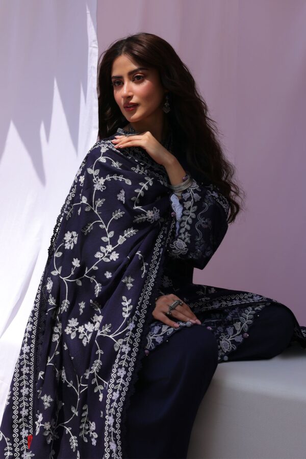 Untitled-1_0004_7i0a2526_1 Cross Stitch Winter Unstitched 26 IRIS BREEZE-3PC MARINA PRINTED SUIT– Untitled-1 0004 7I0A2526 1