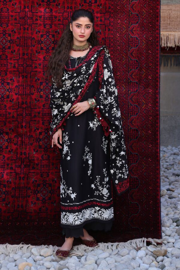 Untitled-1_0004_7I0A3607 Cross Stitch Winter Unstitched 26 RAVEN ORCHID-3PC MARINA EMBROIDERED SUIT