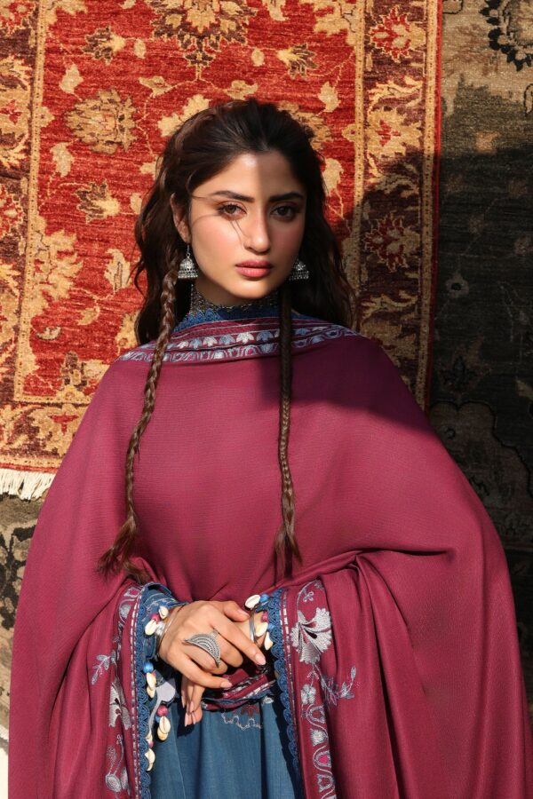 Untitled-1_0006_7i0a3104 Cross Stitch Winter Unstitched 26 OCEAN REVERIE-3PC KHADDAR EMBROIDERED SUIT– Untitled-1 0006 7I0A3104