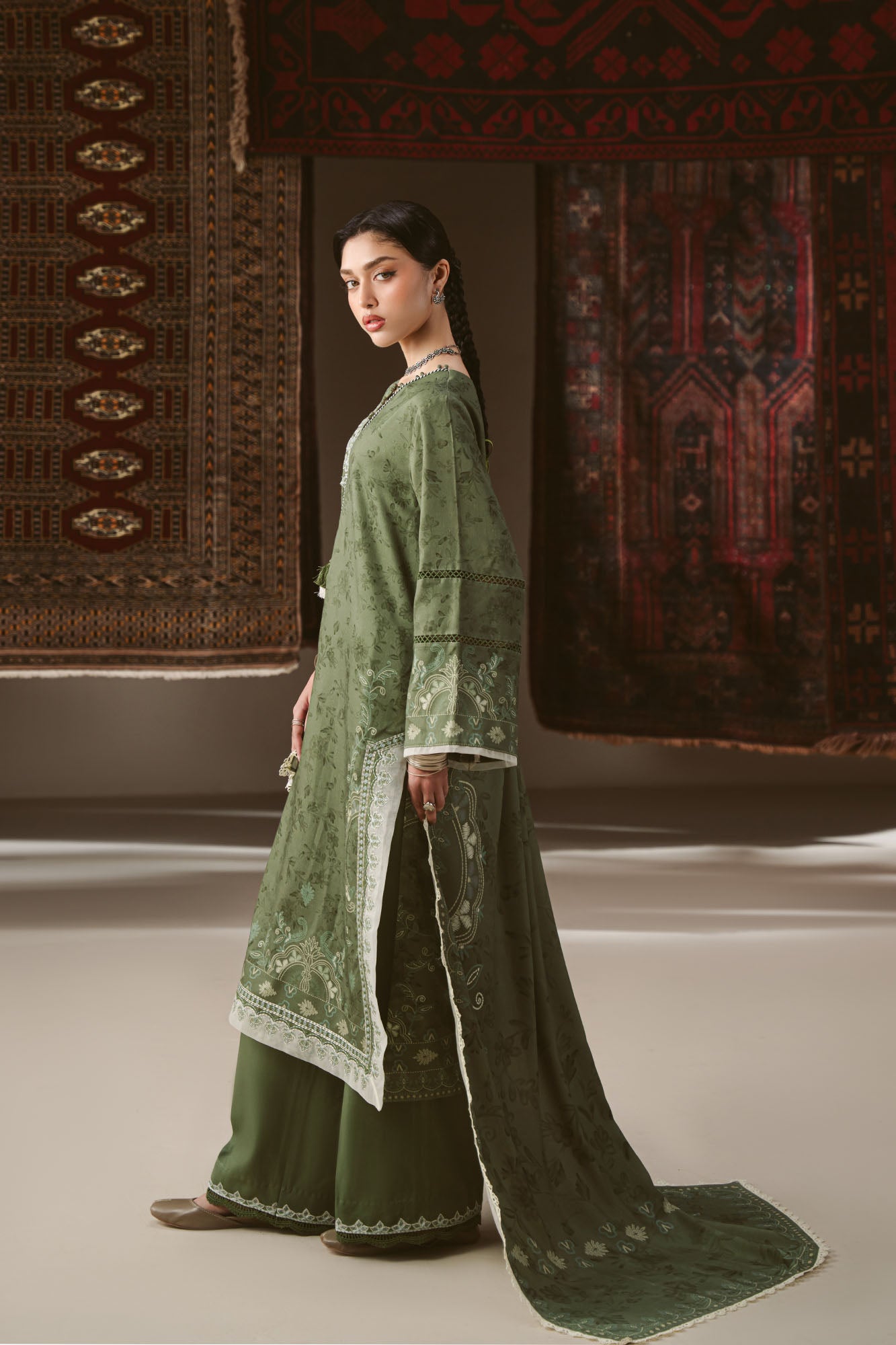 Untitled-1_0007_dsc09730 Cross Stitch Winter Unstitched 26 FOREST STITCH-3PC MARINA PRINTED SUIT– Untitled-1 0007 DSC09730