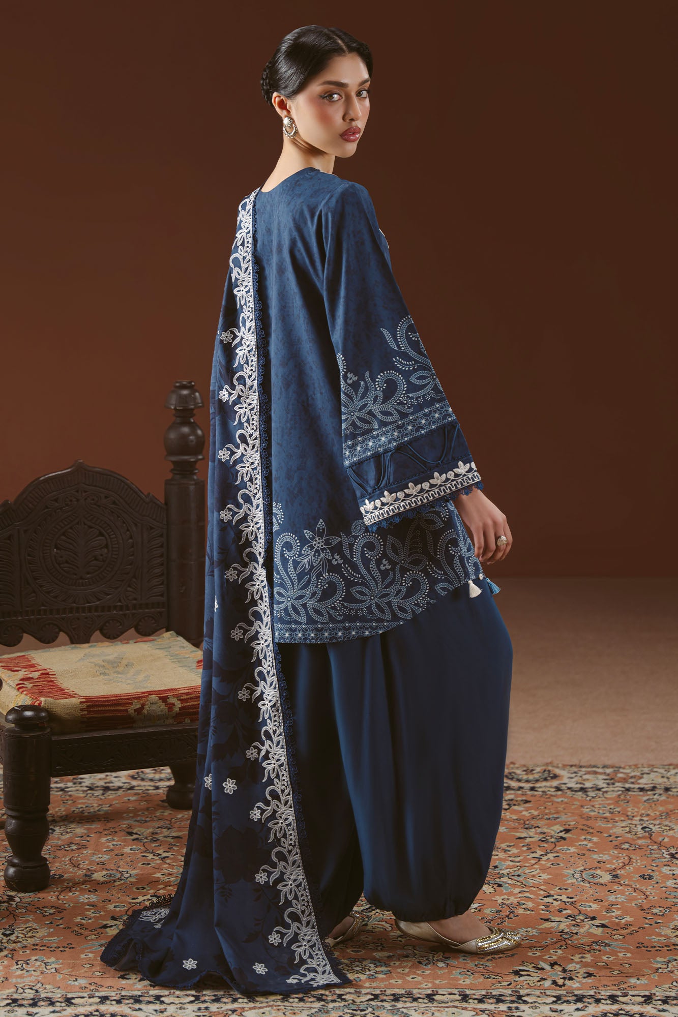 Untitled-1_0014_dsc02064 Cross Stitch Winter Unstitched 26 MISTED TEAL-3PC LINEN PRINTED SUIT– Untitled-1 0014 DSC02064