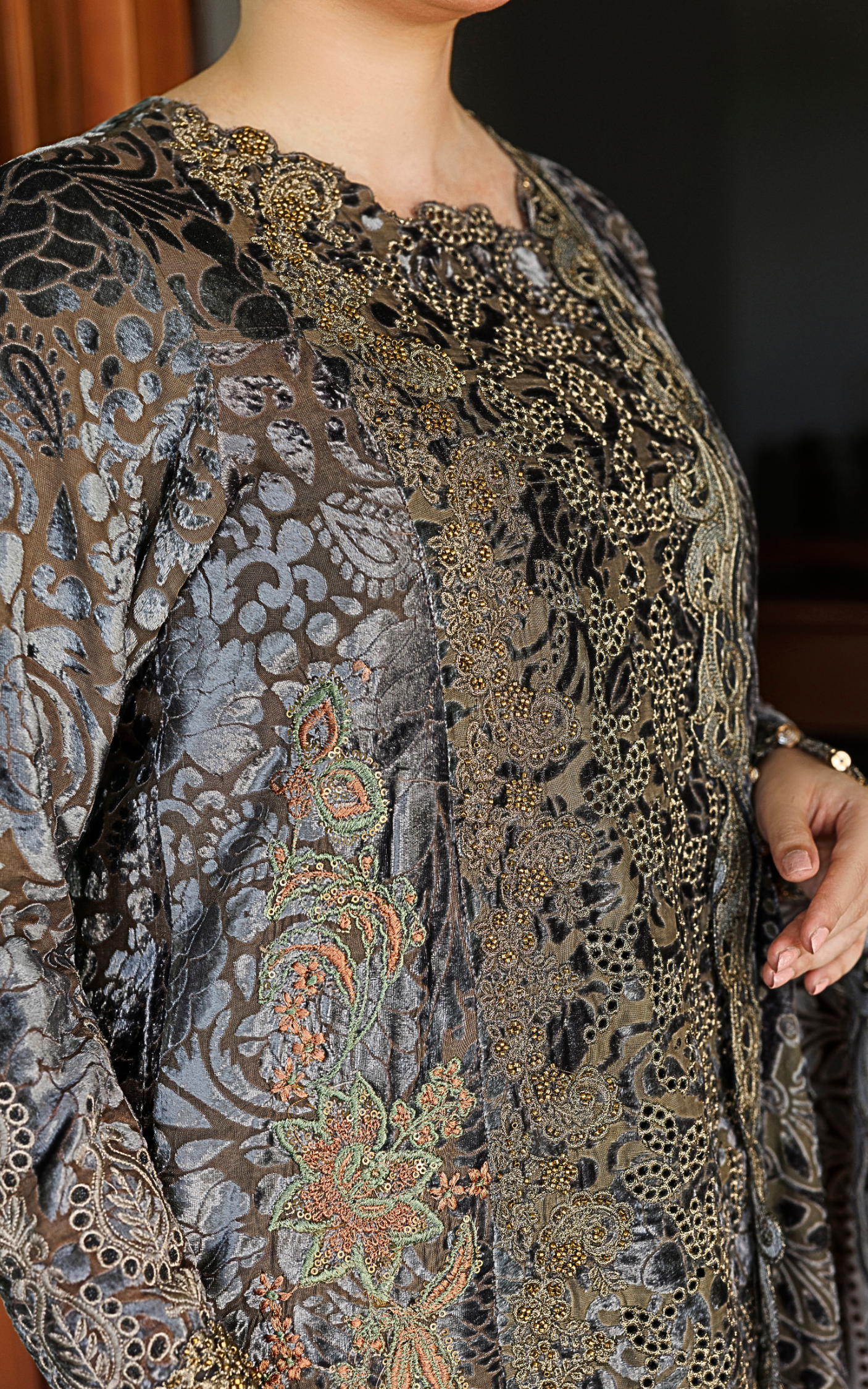Wlxu-05_2 Asifa & Nabeel Plush Luxury Winter 26 Magnolia (WLXU-05) | 3pcs Embroidered Unstitched Winter– WLXU-05 2