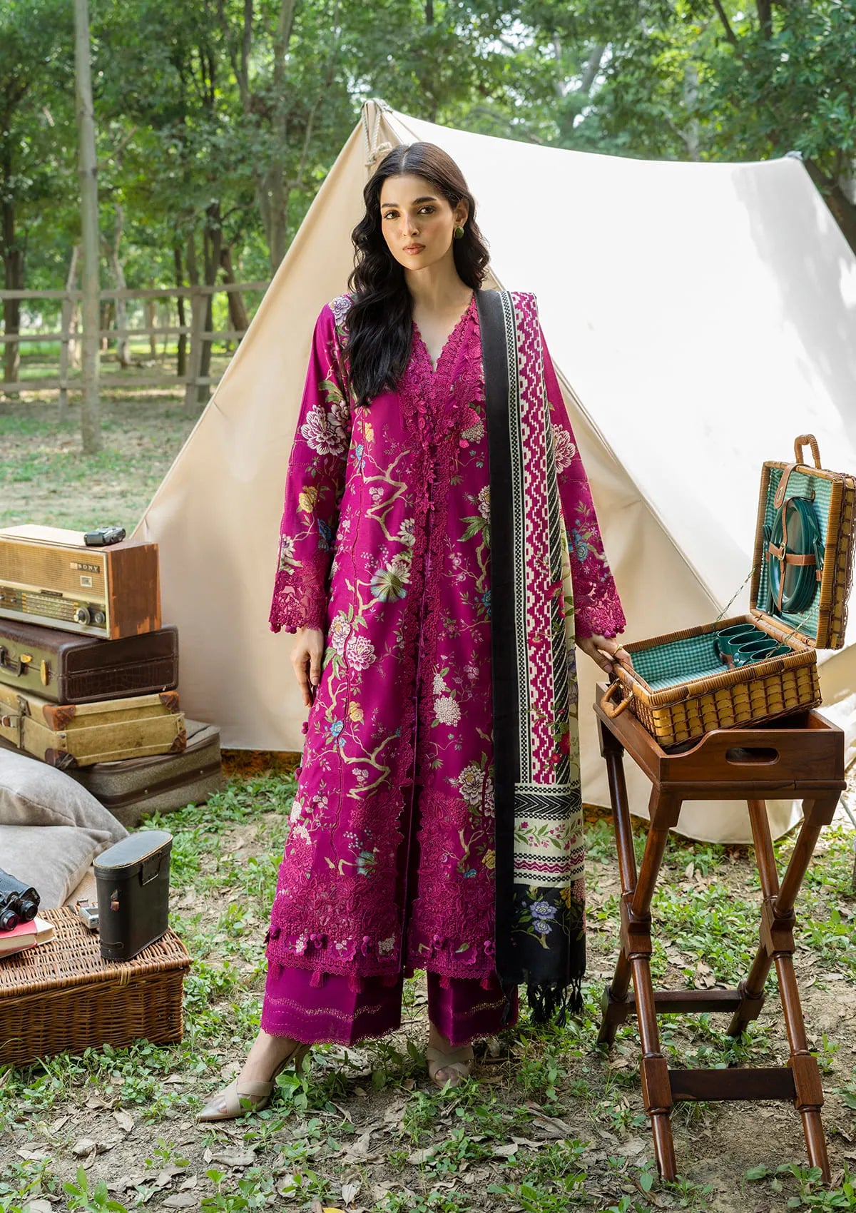 Raet4rdxvqk6b2e9uiet Elaf Wilderness Pashmina Shawl Edit 26 EWR-7B MULBERRY