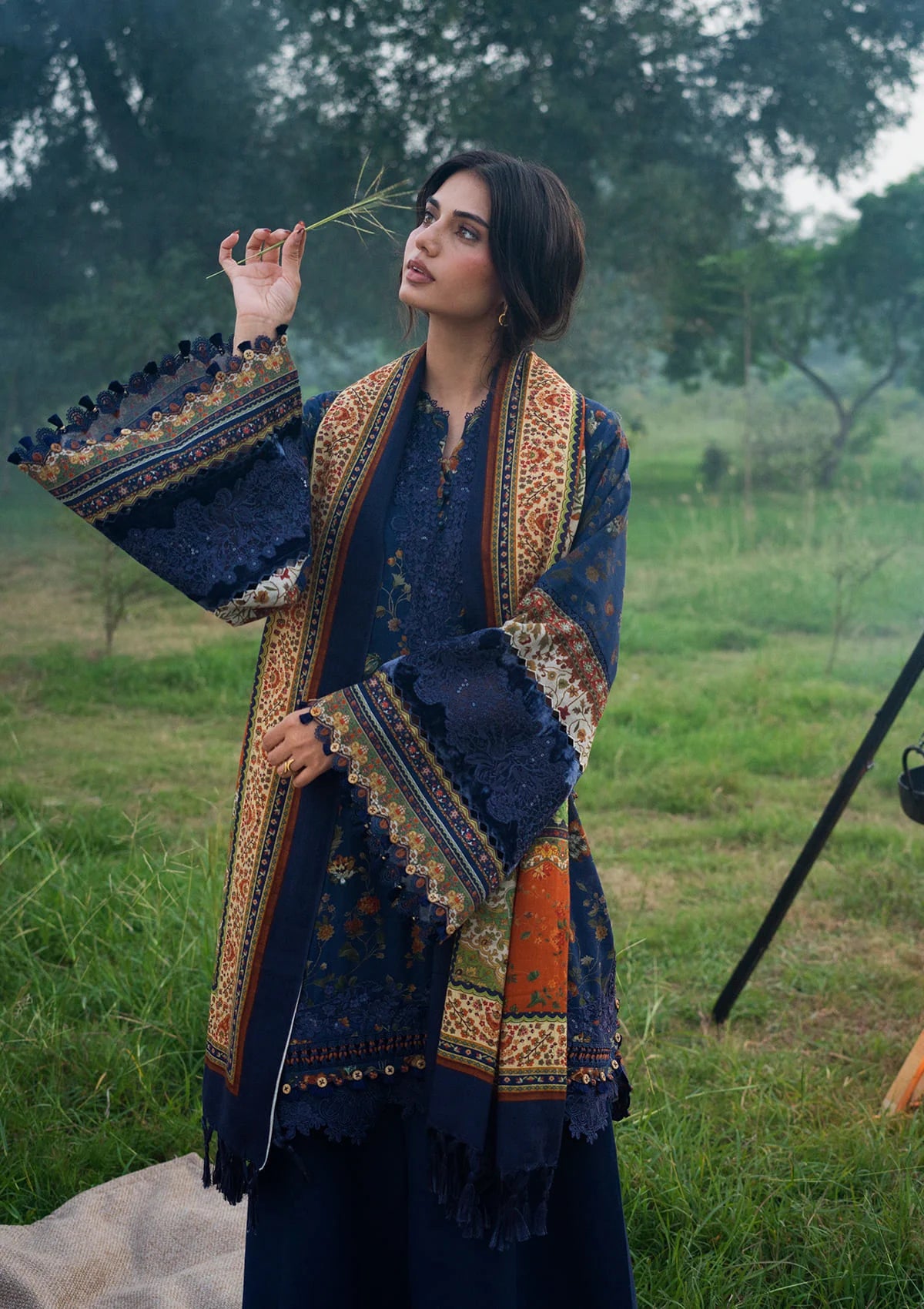 Y9m50oivig6fcixzyr56 Elaf Wilderness Pashmina Shawl Edit 26 EWR-8B ELSEWHERE– y9m50oivig6fcixzyr56